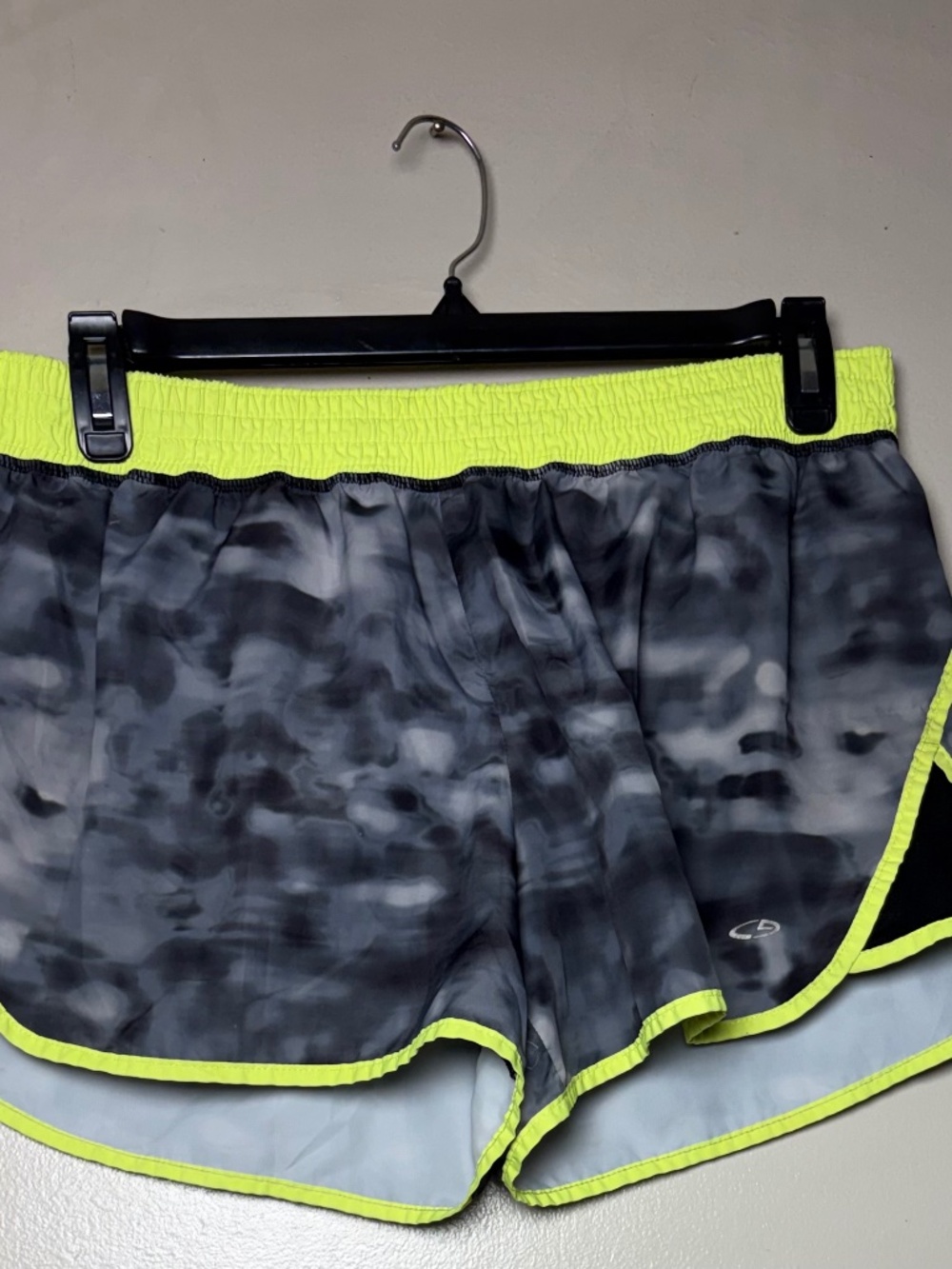 Champion Shorts DuoDry XL Neon Yellow